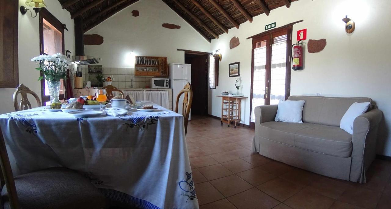 Casa Rural La Fuente De La Flora Santa Lucia Dış mekan fotoğraf